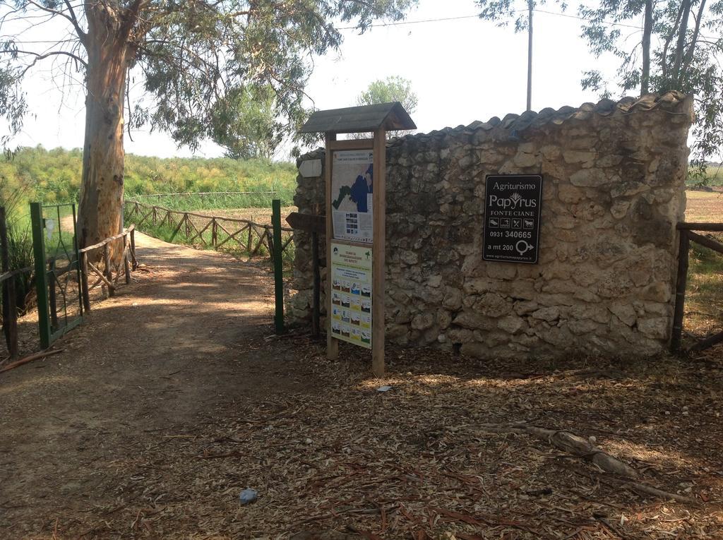 Agriturismo Papyrus 锡拉库扎 外观 照片